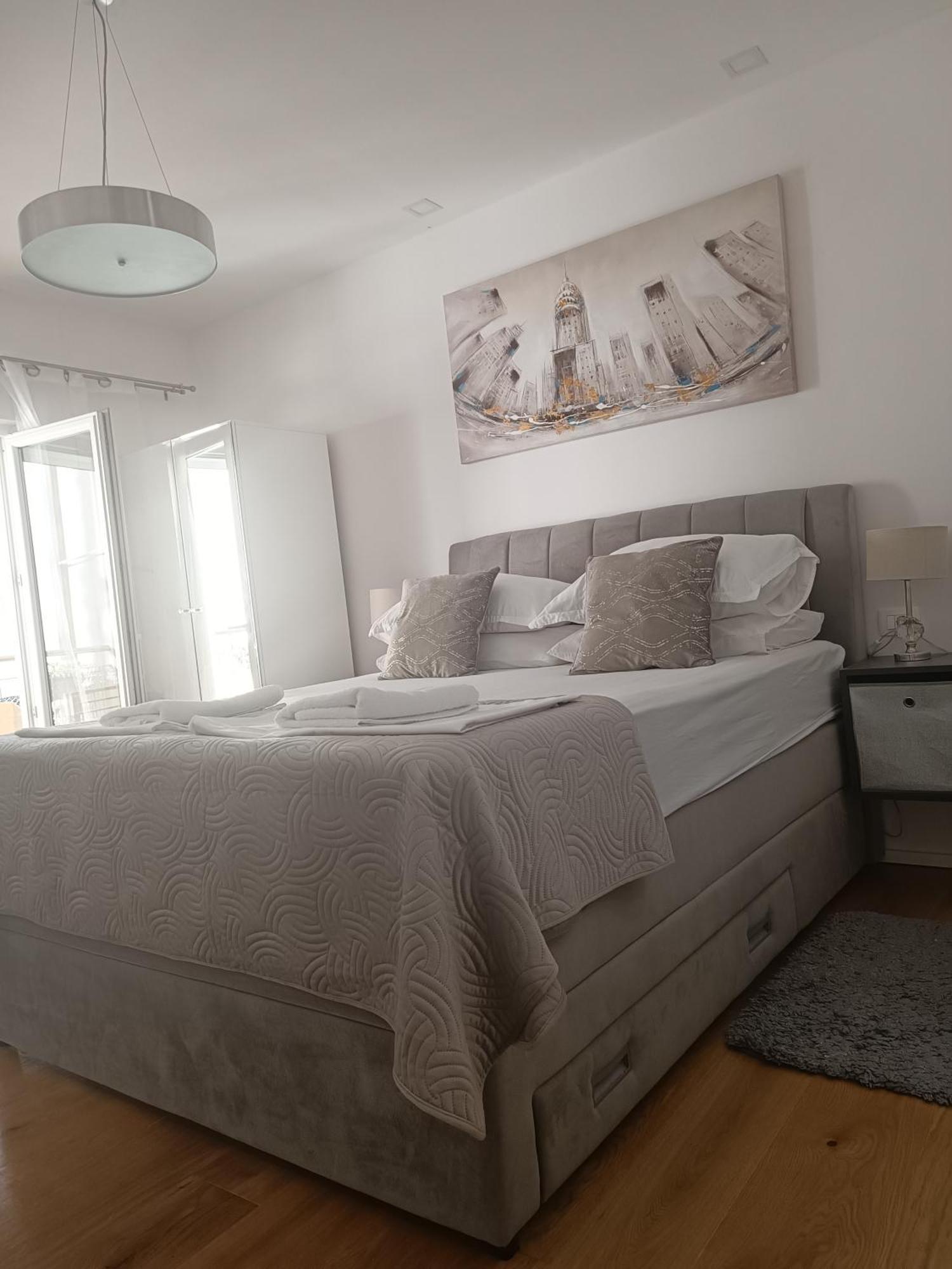 Apartment Golden Sunrise - 4 Ul.Petra Svacica11 Baška Voda Dış mekan fotoğraf
